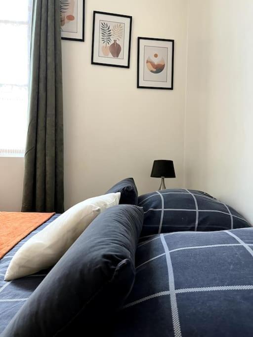 Studio 4 - Cosy Bord De Loire Orléans Dış mekan fotoğraf